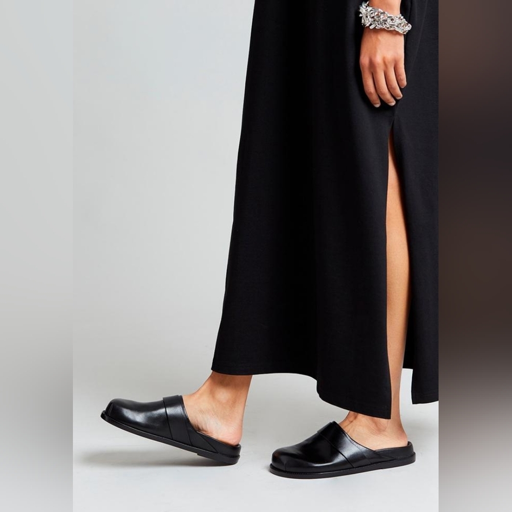 Porte & Paire x The Frankie Shop Leather Slip On Clog 10.5